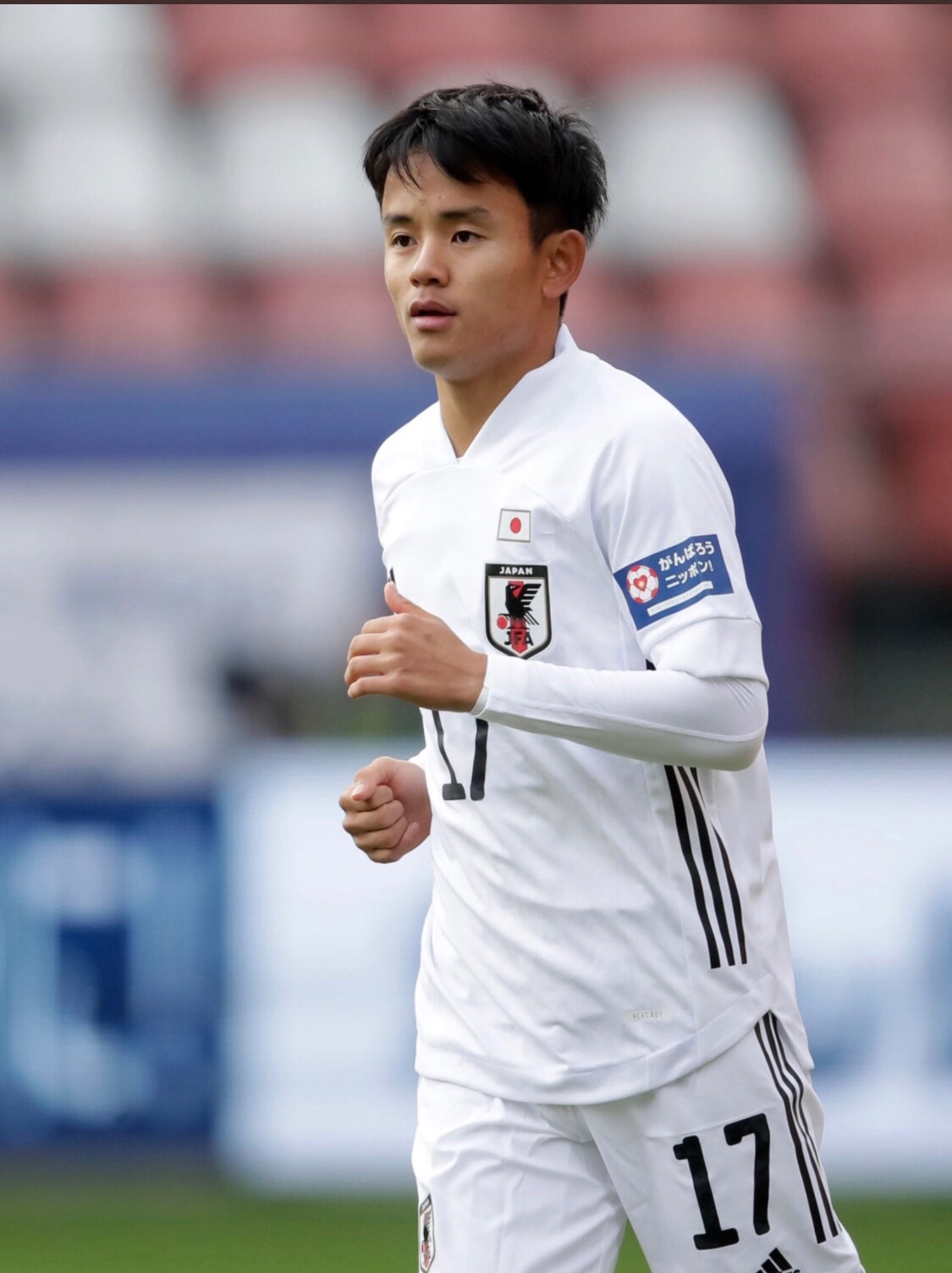 تويتر Na على تويتر Franfra ヘタフェは2ndが赤 3rdが白かな 日本代表の白いユニフォーム 似合ってますよね T Co Iisywwll7r