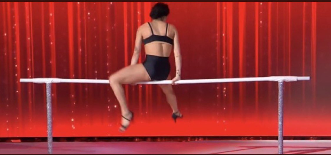 Io che tento di uscire dalla zona rossa #Amici20