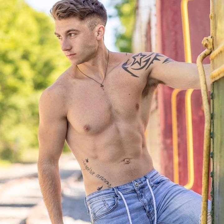 Garrett Nolan (@GarrettNolanXXX) / Твіттер