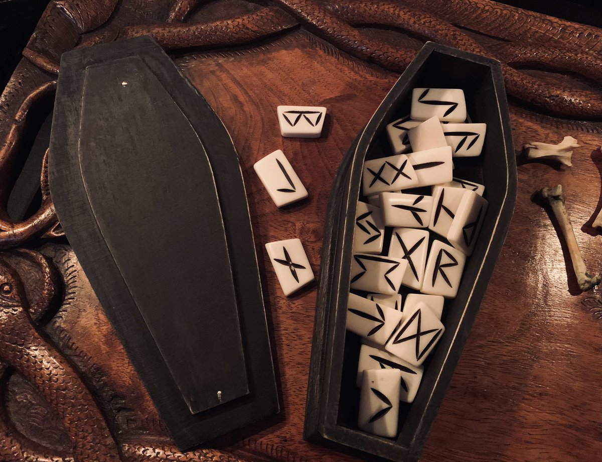 WickedVintageUK's tweet photo. Listed to my Etsy store now- #macabre #CoffinBox containing Bone #Runes #CoffinAltarBox #DivinationBox #RuneCasting #Occult #Witchcraft https://t.co/Uj9nCYoSMq