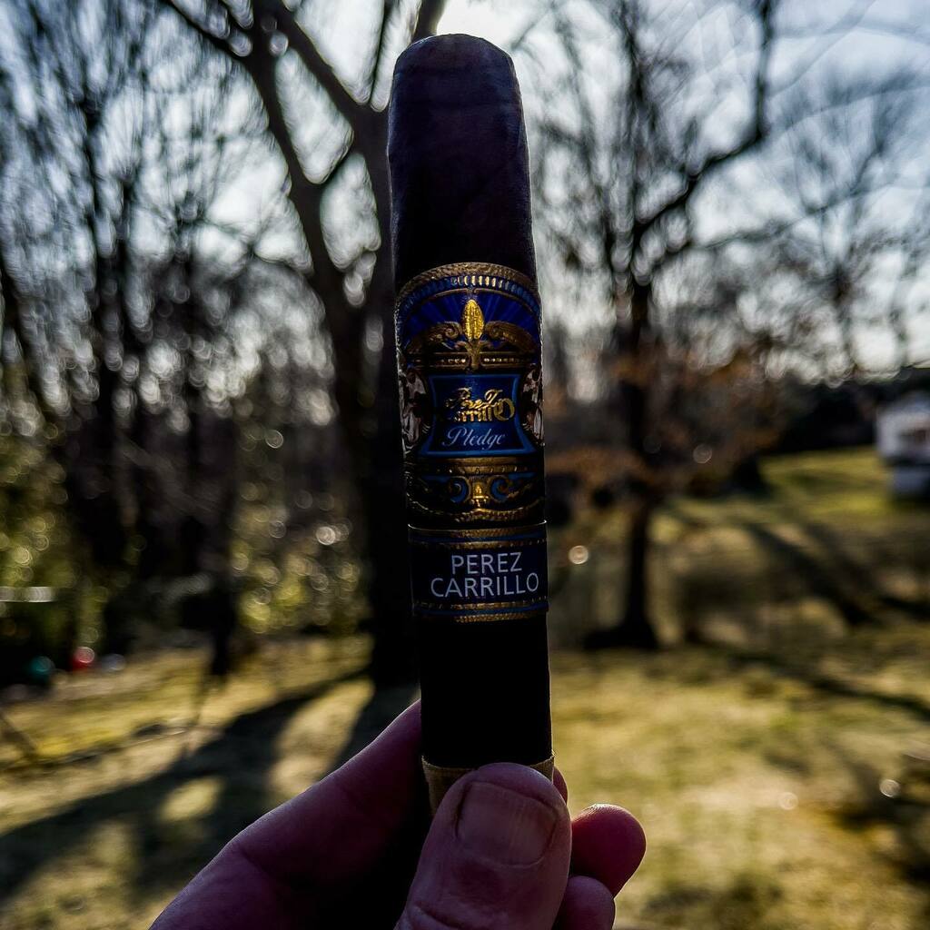 BDGallof's tweet photo. Cigar of the Year #perezcarrillo #cigaraficionado #backyardcigar #cigaroftheyear #stogie #cigarsmoker #spring #smithtownny #longislandny #northshoreli #iphone12max https://t.co/EQwMuPUMW2 https://t.co/3BZtr2cHJz