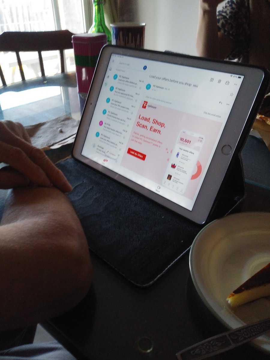 Brandon13065250's tweet photo. Dad sent two emails and kept it suspenseful with this cheesecake my sister made. The cheesecake definitely tasted better than it looks! Next week, thinking about an assessment where my dad send three emails with different pictures. @YEPeducation  #LetsTeachAdults https://t.co/ReoqfCi9uT