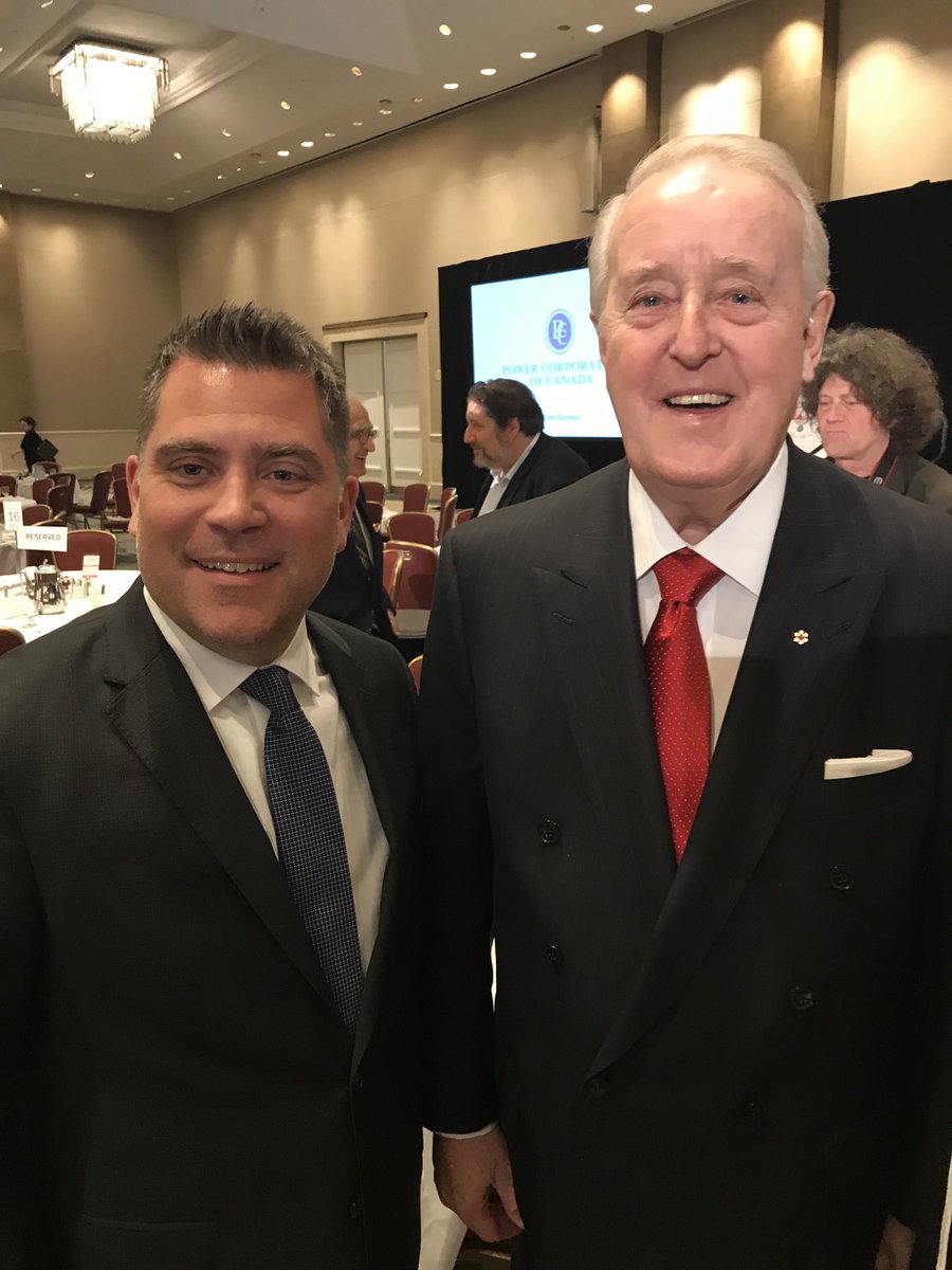 Seb_Charbonneau's tweet photo. Un très  joyeux anniversaire (82) au très honorable Brian Mulroney, un des plus grand premier ministre du Canada. 

A very happy 82nd birthday to the Right Honourable Brian Mulroney, one of the greatest prime minister Canada ever had. 

https://t.co/3YkAgNKV5W https://t.co/3f1fVoLBMC