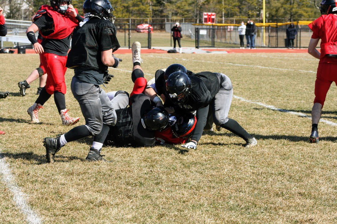 CoachFortin's tweet photo. Scrimmage vs Coventry https://t.co/IHLokNdDU0