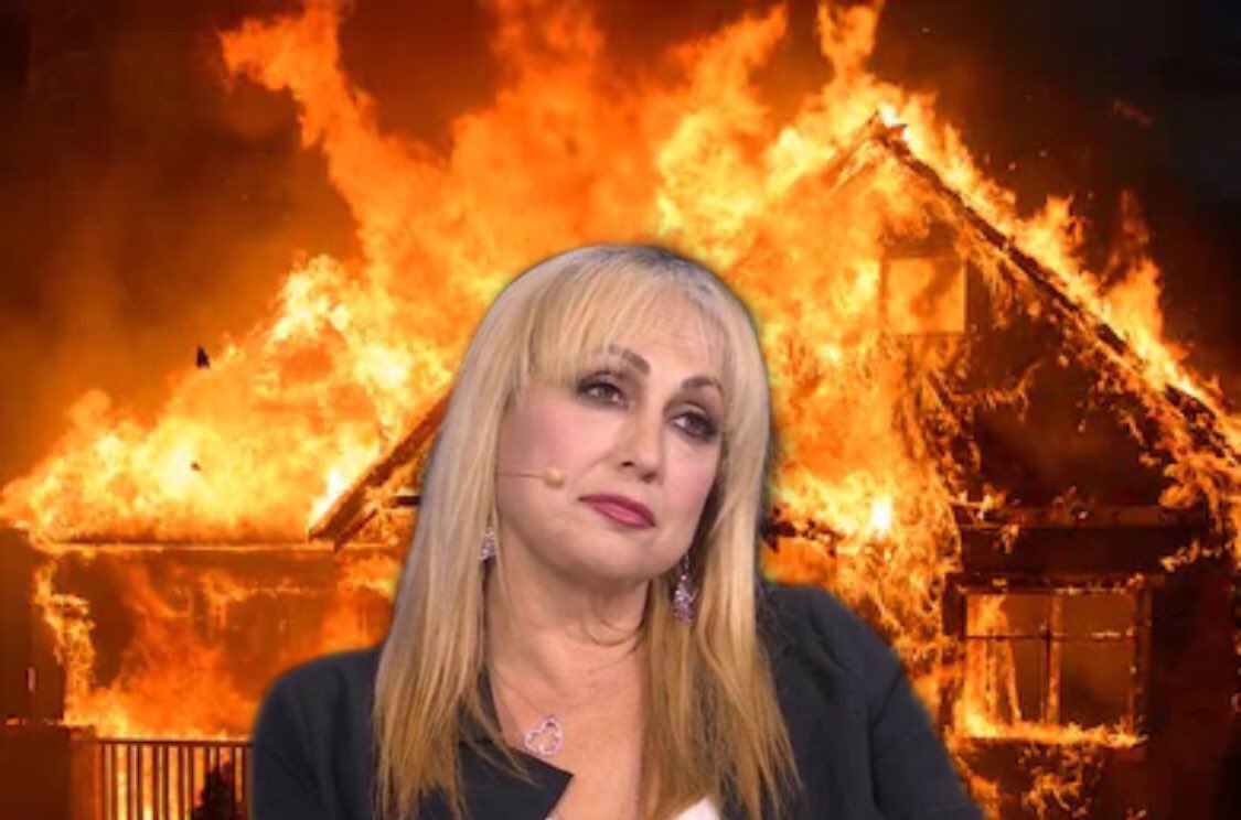 Tommaso che balla con le fiamme sullo sfondo perché gli autori sanno dei  nostri meme infuocati con la faccia della Celentano #Amici20, image size:1125x744