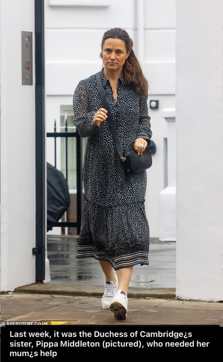 jozzzaphen's tweet photo. Lord , I see #PappinPippa been out with #CallousCarole sister to #notmeghan, damn sheโs ageing badly ๐๐ https://t.co/yggdGz6CLr