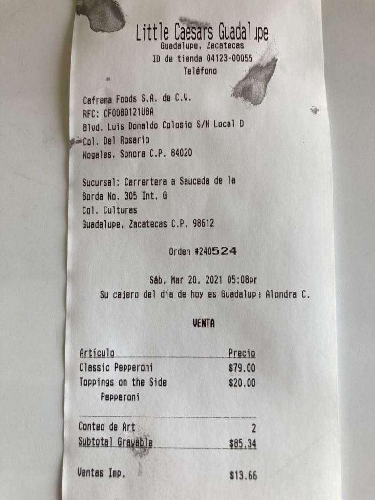 edrc24's tweet photo. @littlecaesarsmx cuando ahuevo te dicen topping extra para venderla en $99, no sean abusivos https://t.co/lo5rhtr4Pa