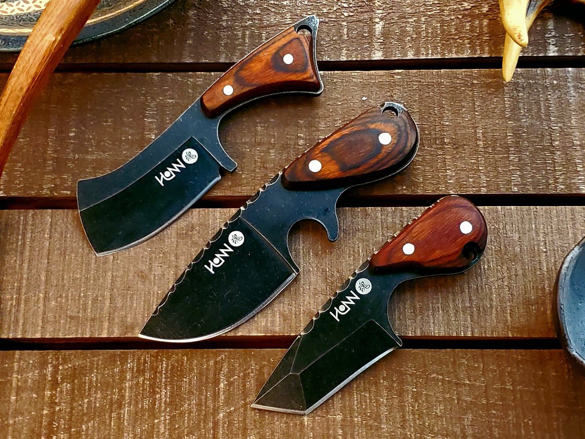 LeatherRamble's tweet photo. Really love this, from the Etsy shop HonnKnives! https://t.co/7kYhnk2YUX #etsy #huntingknife #campingknife #miniknife #smallknife #minicleaver #cleaver #pocketknife #survivalknife #outdoorknife https://t.co/Nc6M0GrgrK