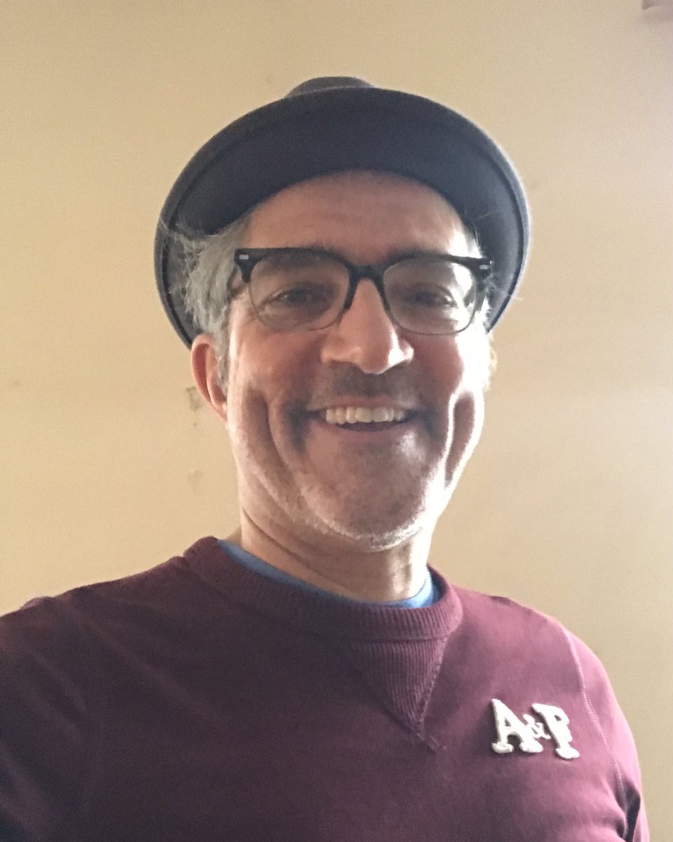 PMFontana's tweet image. I thought I was looking cute... then I took off my hat! #goodhatday #badhairday