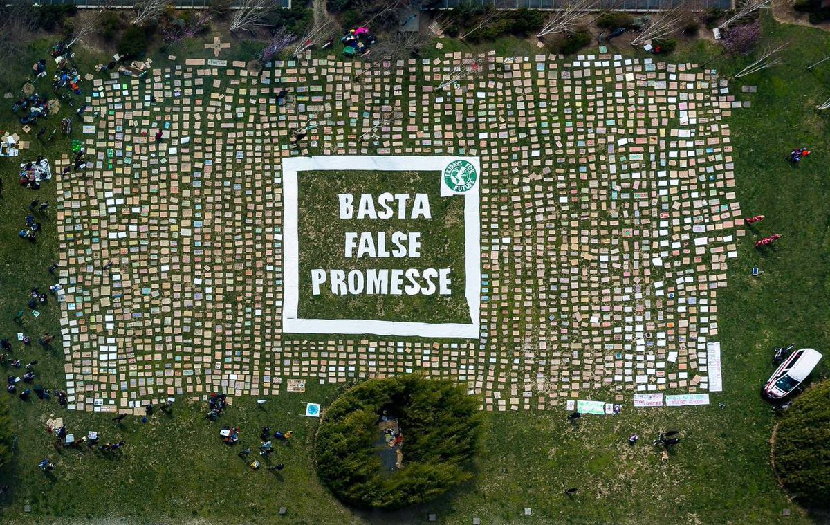 AltroVento's tweet photo. È ora di agire!
•
•
•
•
#BastaFalsePromesse
#NoMoreEmptyPromises 
#FridaysForFuture https://t.co/8qvlwb1S7S