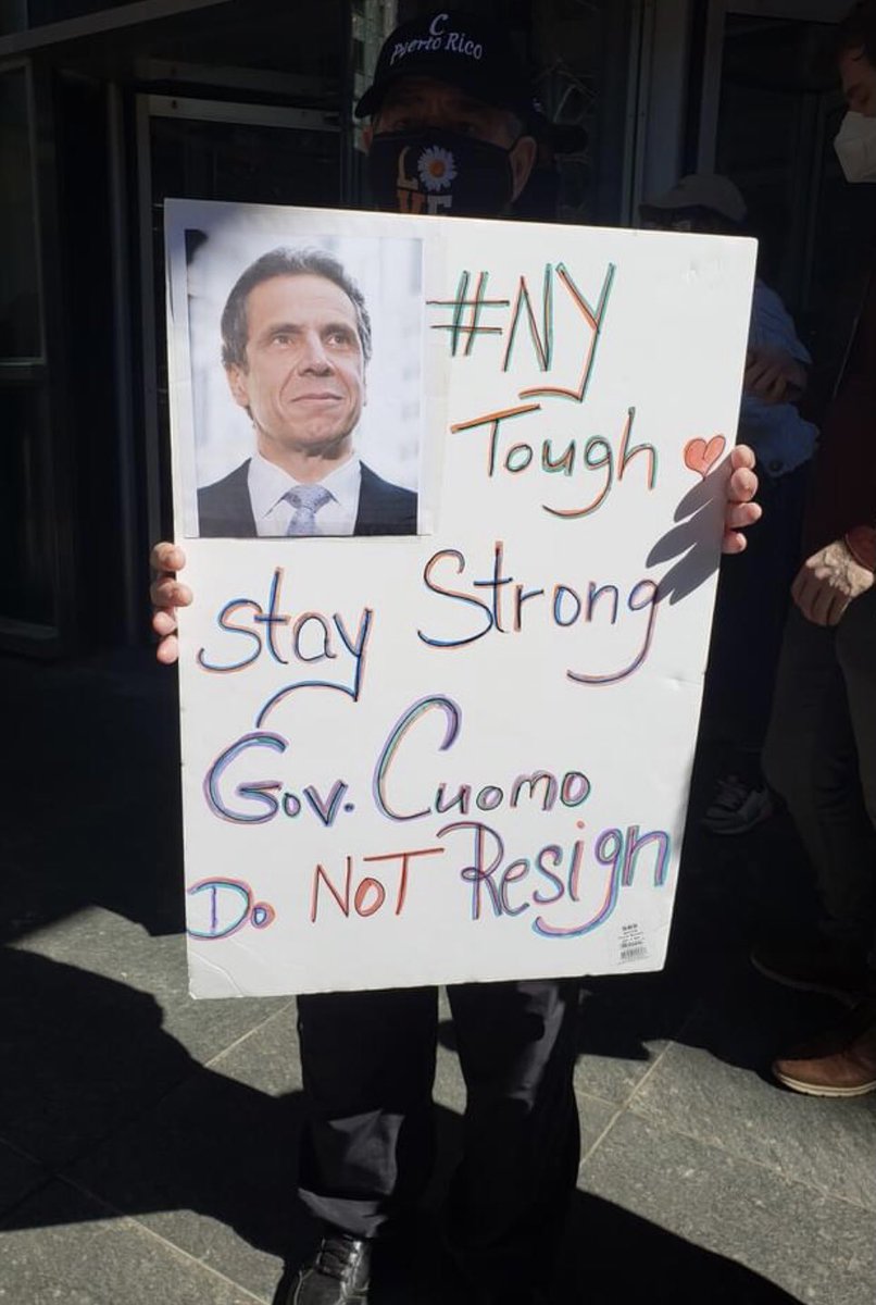 standwithCuomo tweet picture