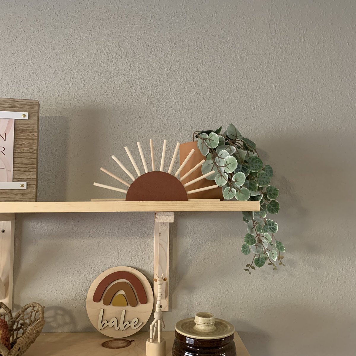 handmadebylane's tweet photo. These wooden half suns are coming to the shop tomorrow!! 
They make the perfect addition to any room and are so cute! Keep an eye out for this color + more available tomorrow morning ☀️ https://t.co/xz3k30dojI