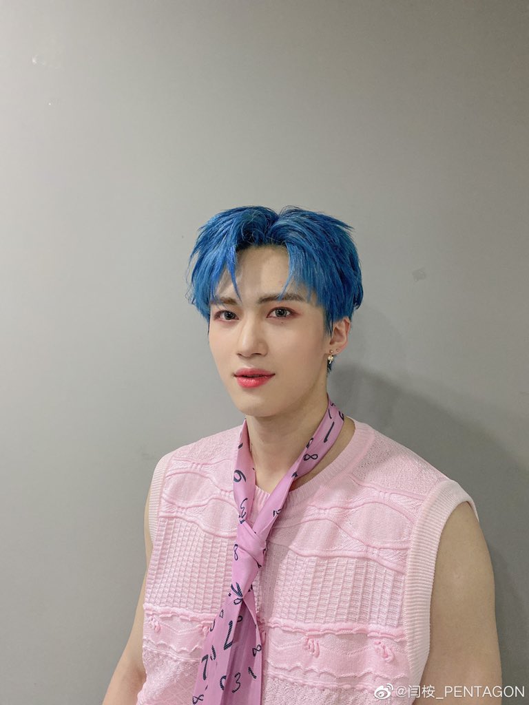 yanan_weibo's tweet photo. #PENTAGON  #YANAN #옌안 #Weibo #펜타곤 https://t.co/7Ho2YyORnj
