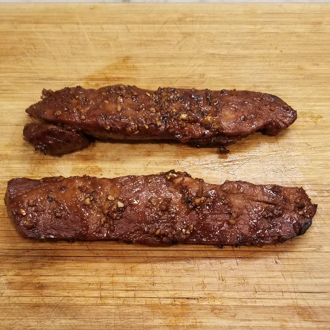 VincentMGee's tweet photo. My 2nd crack at Char Siu. Improving........ #Pork #Charsiu #BbQPork #ChineseBBQPork #Homecookingisthebest #ChefGee https://t.co/JdDbXgSjD8