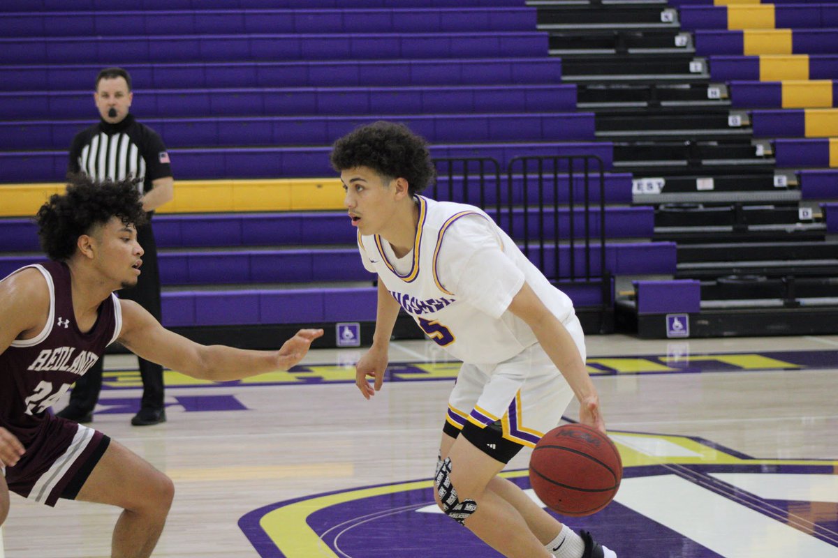 Cal Lutheran Athletics (@clusports) on Twitter photo Our first basketball game in more than a year went to OT as <a href="/CLUmBasketball/">Kingsmen Basketball</a> took on Redlands in Gilbert Arena.
Miles Houston scored 22 and Tommy Griffits had 18. Four Kingsmen scored in double figures as Devon Lewis added 12 and Riley O'Conner chipped in with 11.
#GoKingsmen Our first basketball game in more than a year went to OT as <a href="/CLUmBasketball/">Kingsmen Basketball</a> took on Redlands in Gilbert Arena.
Miles Houston scored 22 and Tommy Griffits had 18. Four Kingsmen scored in double figures as Devon Lewis added 12 and Riley O'Conner chipped in with 11.
#GoKingsmen