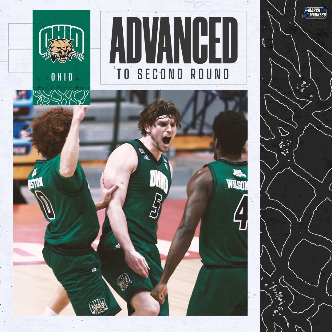 MarchMadnessMBB's tweet image. DOWN GO THE DEFENDING CHAMPS 😱

(13) Ohio upsets (4) Virginia 62-58 to advance to the Round of 32! #MarchMadness