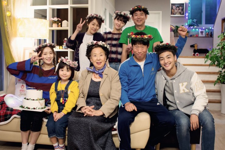 palyeo's tweet photo. NOO i just rmbb minjae and gyuyoung were already in same movie before🤣 #lovesling https://t.co/amH7uxg9Uy