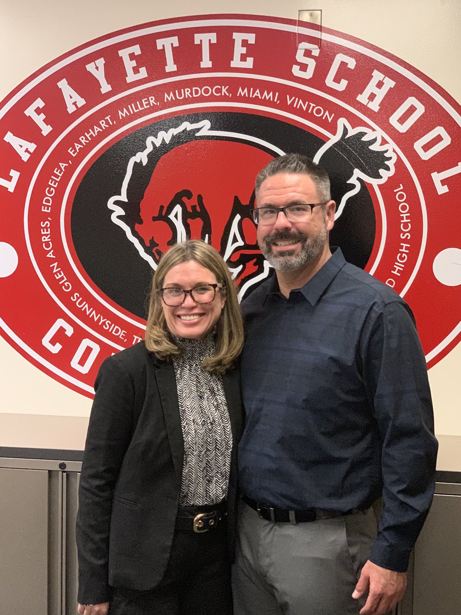 aclevenger30's tweet photo. The LSC School Board approved the hiring of Deb Patterson to be the principal at Oakland Elementary and Erin Phillips at Miller Elementary.  Congrats to both!  Each school is so lucky to have them! @LSClafayette https://t.co/n07nEhYid1