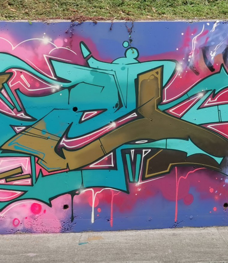 BEEKWORLD's tweet photo. #graffitiart https://t.co/HTYuGmOdqH