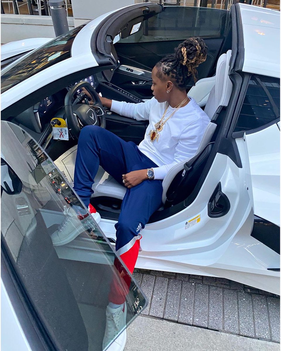 jassclutch's tweet photo. The difference between me && niggas.. I'm rich when I get off my Insta..๐ฅฑ #LLMyBro #LLKDB https://t.co/cZj4Md5VCS