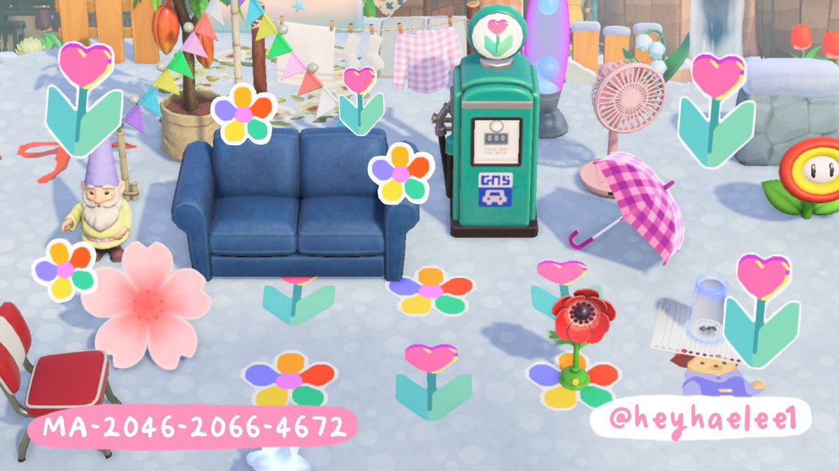 hey_haelee's tweet image. I’ve just been hoarding these two codes for a minute 🌷🌸 #acnh #AnimalCrossingNewHorizons #acnhcode #ACNHDesigns #flower I’llshow you both winter and spring cuz my island is still in winter rn and I love how it pops 😊✨