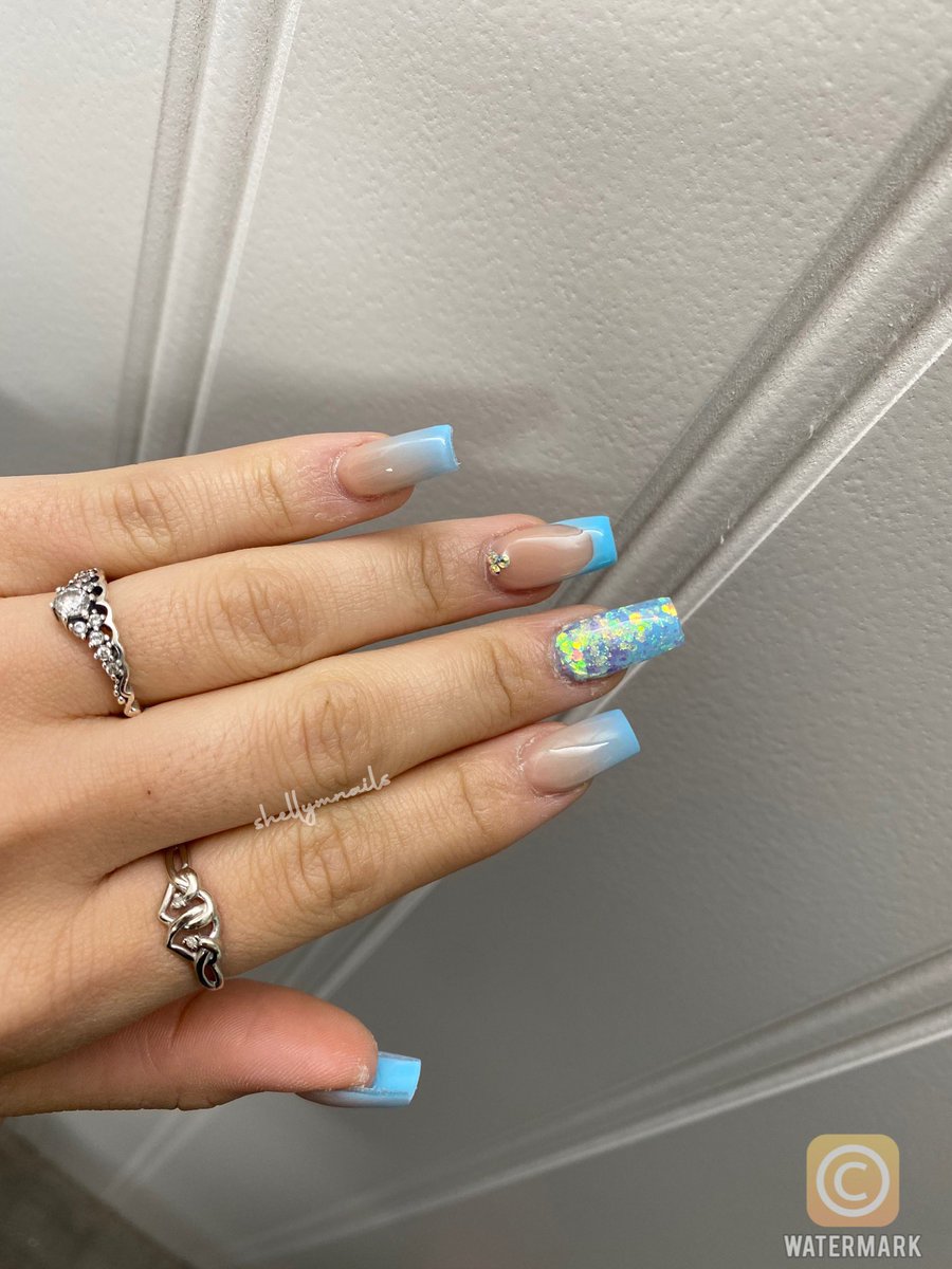 shellymnails's tweet photo. love love love this blue!! 🦋 https://t.co/Xaevu2akOv