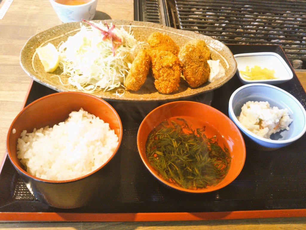 elegant_fish's tweet image. （つづき）

ここまで書いておきながら…

#Webアプリケーション は #Webサーバ 側の処理とブラウザ側（#JavaScript）の処理の塩梅で良し悪しが決まるよね🙄
と言う話…かな🤣

#デスクトップアプリケーション 制作には無い苦労がここにあるのね😜

（おわる…かな？）

#プログラミング