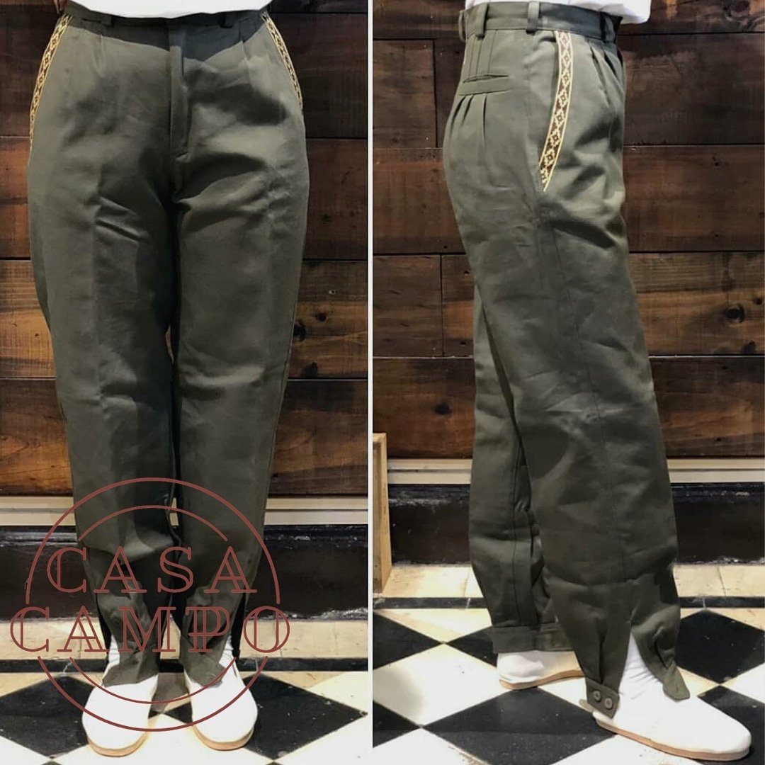 casacampopy's tweet image. Breches con detalles de guarda pampa en los bolsillos a sólo 95.000 gs 😱
Disponible en varios colores y talles 💫

Vistanos en nuestros locales : 
📍Fdo de la Mora 0983931611
📍Asunción 0982874552

#casacampopy #campoparaguayo #modadecampo #modagaucha
instagram.com/p/CMF5uz-Mf04/…