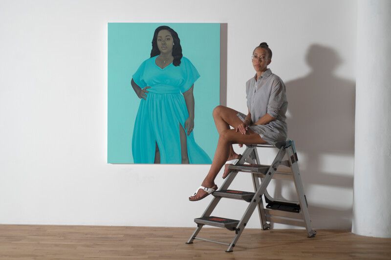 artnet's tweet image. Amy Sherald&apos;s portrait of Breonna Taylor has been jointly acquired by the Smithsonian and the Speed Art Museum in Louisville: bit.ly/38mcb4p