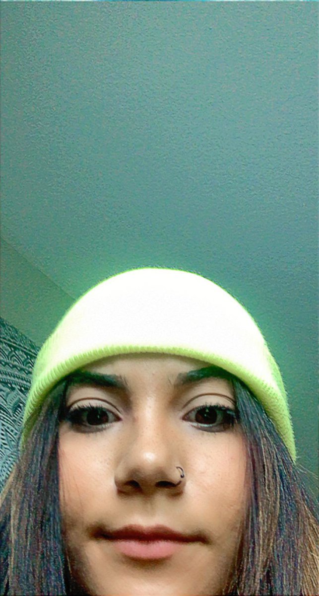 Maddileon's tweet photo. I like beanies https://t.co/yxZpzMzj8v