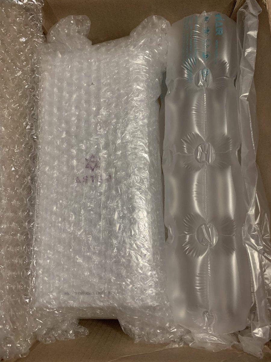 VIP_CROWN_Mx's tweet photo. I'm very excited, really ... it's perfect!!! Thank U @cokodive ✨ 🇲🇽 #ASTRO #AROHA #아스트로 #Robong #ASTROLightstick https://t.co/lXXWssANrk