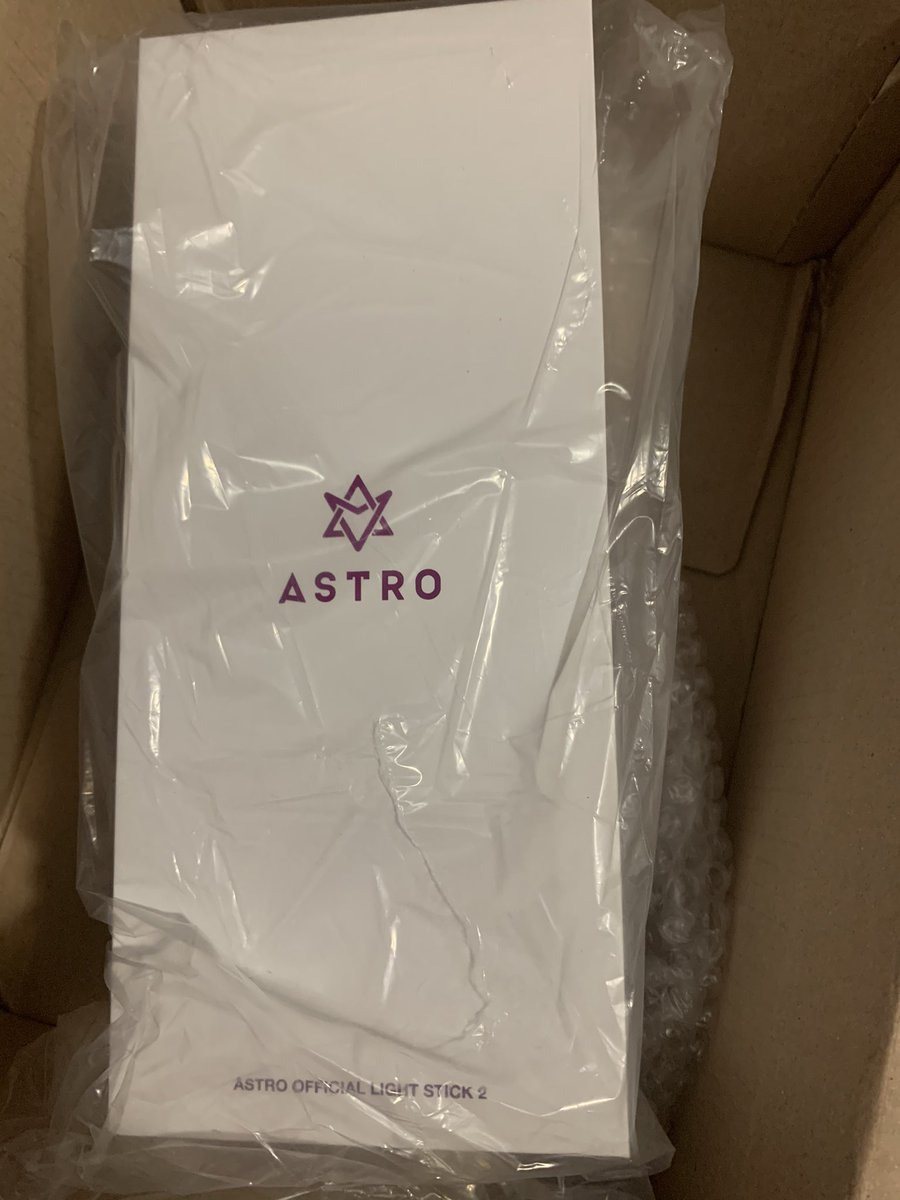 VIP_CROWN_Mx's tweet photo. I'm very excited, really ... it's perfect!!! Thank U @cokodive ✨ 🇲🇽 #ASTRO #AROHA #아스트로 #Robong #ASTROLightstick https://t.co/lXXWssANrk