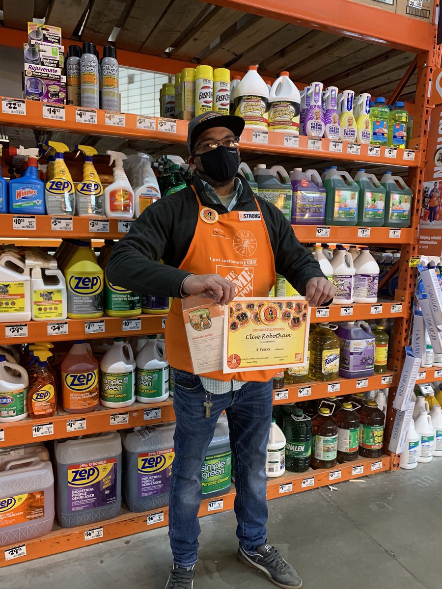 Kevin Cho (@kevinchothd) on Twitter photo Thanking Clive for his service as he turns 4 today👏🏼👏🏼👏🏼🎉🎉🎉. And being awesome leader to his team!!! #2557strong <a href="/NicksTeam2557/">Nick Spyridakos Jr</a> <a href="/MarkGilbert2557/">Mark Gilbert</a> <a href="/SusanaMasm2557/">Susana Deonauth</a> <a href="/mtflana/">Mark Flanagan</a> <a href="/CliveRTHD/">Clive R</a> Thanking Clive for his service as he turns 4 today👏🏼👏🏼👏🏼🎉🎉🎉. And being awesome leader to his team!!! #2557strong <a href="/NicksTeam2557/">Nick Spyridakos Jr</a> <a href="/MarkGilbert2557/">Mark Gilbert</a> <a href="/SusanaMasm2557/">Susana Deonauth</a> <a href="/mtflana/">Mark Flanagan</a> <a href="/CliveRTHD/">Clive R</a>