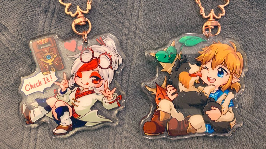 jupy314's tweet photo. Surprise 24-hour giveaway! 🥳🥳 As a special thanks for everyone’s love of Impa and Paya’s prototypes ❤️ 

Please Follow me &amp; Retweet 💖 Open worldwide. Winner can pick one (1) charm. These won’t be sold outside of the plush bundles. Good luck! #zelda #BotW #Zelda35th https://t.co/bna59QRWCM