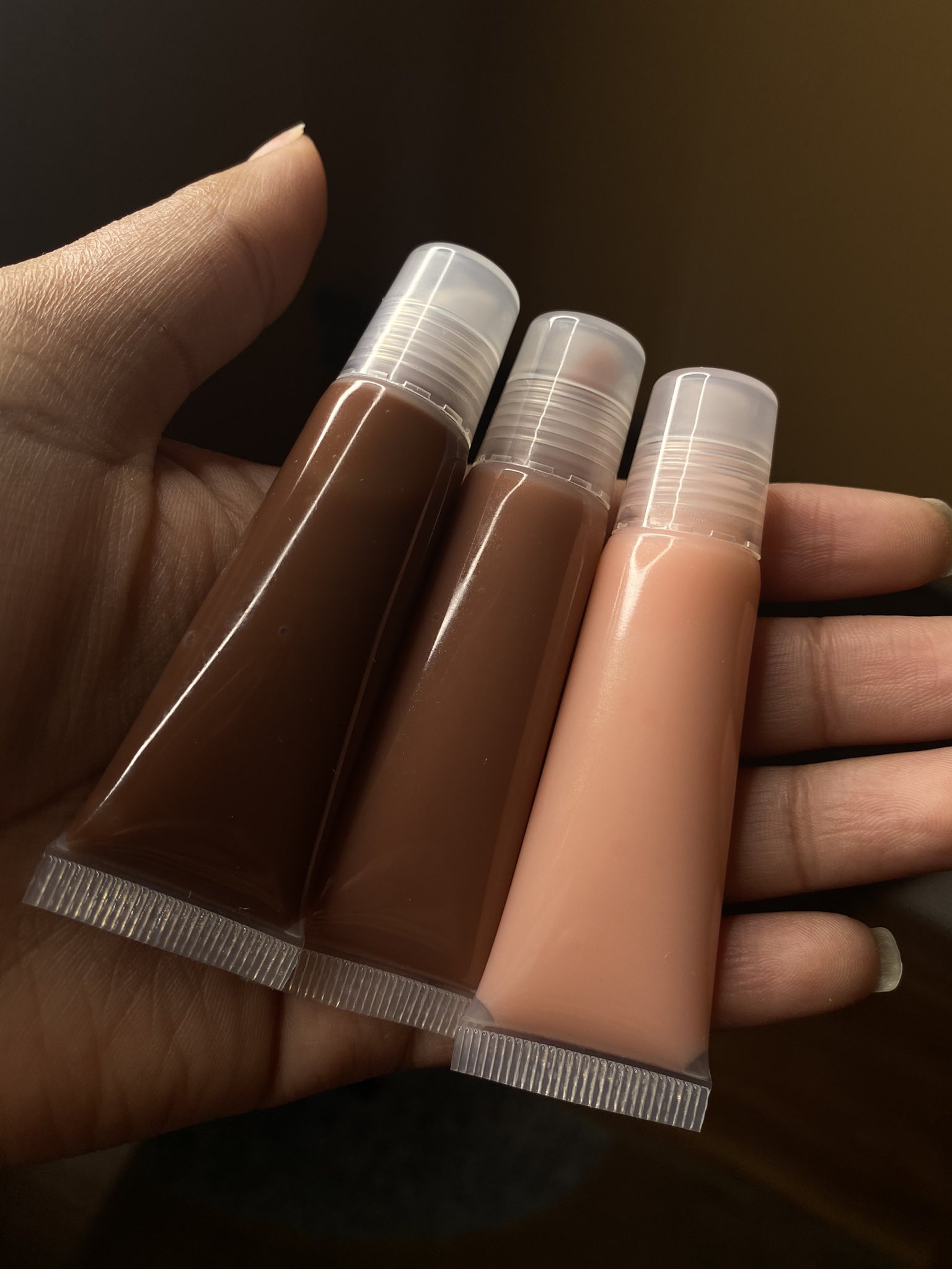 Lia Reed (Sireeflower) / Twitter