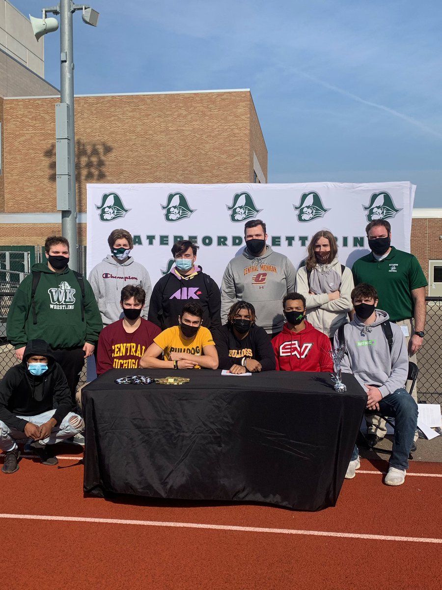 Jordan Hamler (@hamlerjordan) on Twitter photo Officially signed to adrian college I want to thanks <a href="/CoachHumpTRP/">Coach Humphrey</a> <a href="/DerekDenhamprod/">Derek Denham</a> @CoachTyahla <a href="/WSDATHLETICS/">Waterford Athletics</a> for giving me this opportunity to play the next level #gobulldogs 💛🖤 Officially signed to adrian college I want to thanks <a href="/CoachHumpTRP/">Coach Humphrey</a> <a href="/DerekDenhamprod/">Derek Denham</a> @CoachTyahla <a href="/WSDATHLETICS/">Waterford Athletics</a> for giving me this opportunity to play the next level #gobulldogs 💛🖤