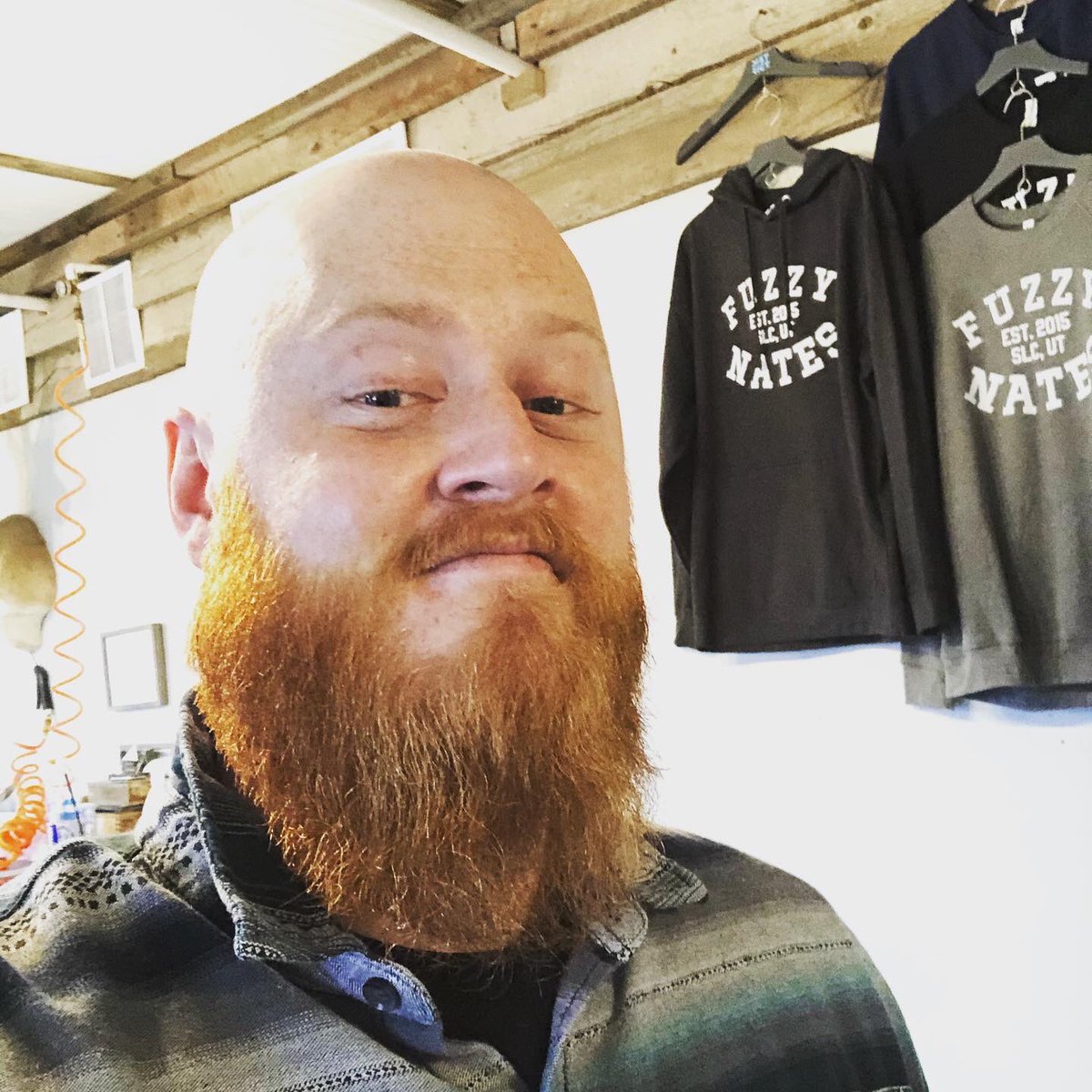 tophglee's tweet photo. Went to an actual Barber the first time! Doesn’t it look amazing...especially considering how scruffy it look before #beardmagic #beard #gay #lgbtq🌈 #ginger #gingerbeard #gaybear https://t.co/bfCp0WxP1D