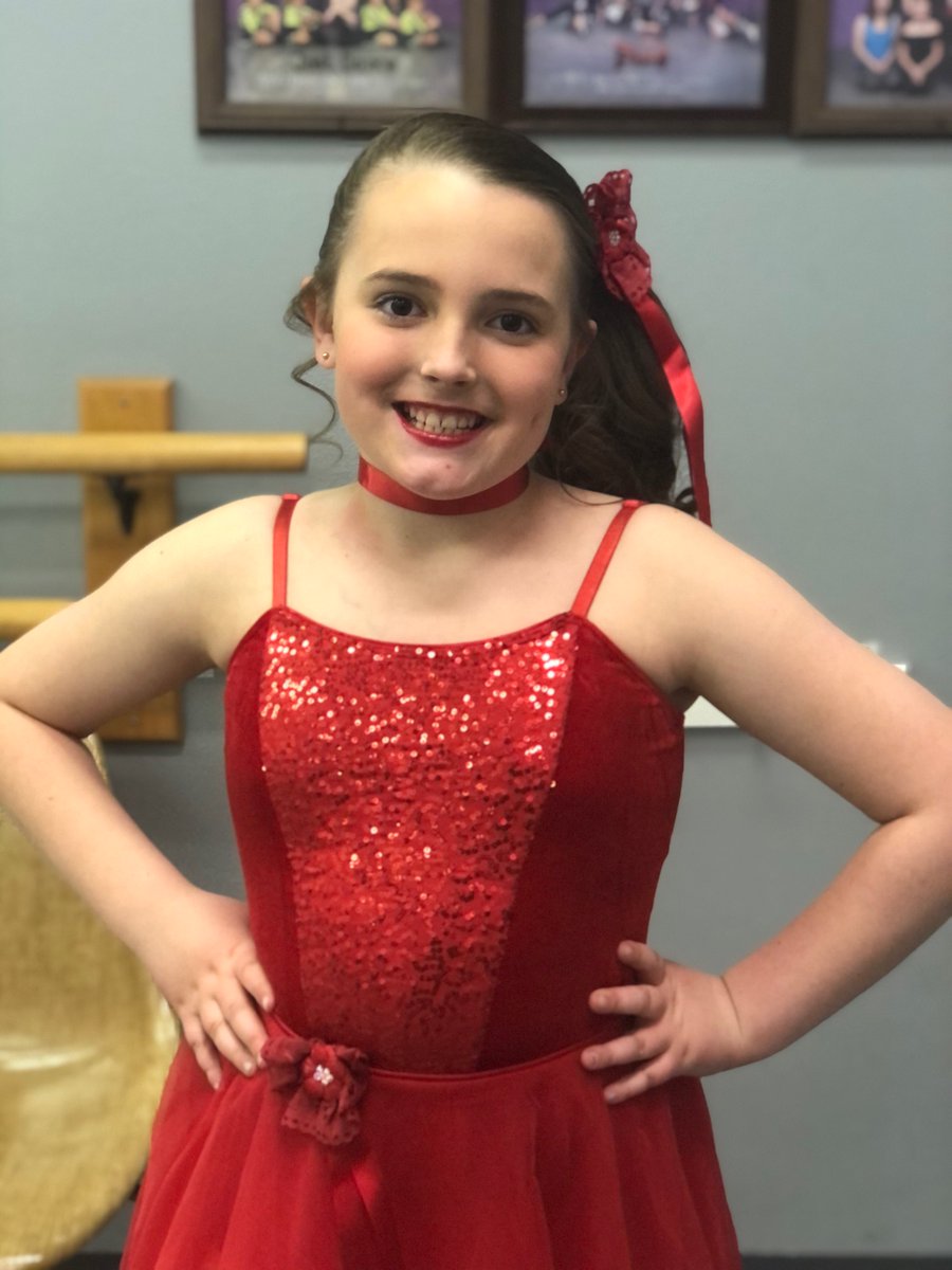 priceja11's tweet photo. My baby girl looking so grown 😢 https://t.co/L7JcKegG2H