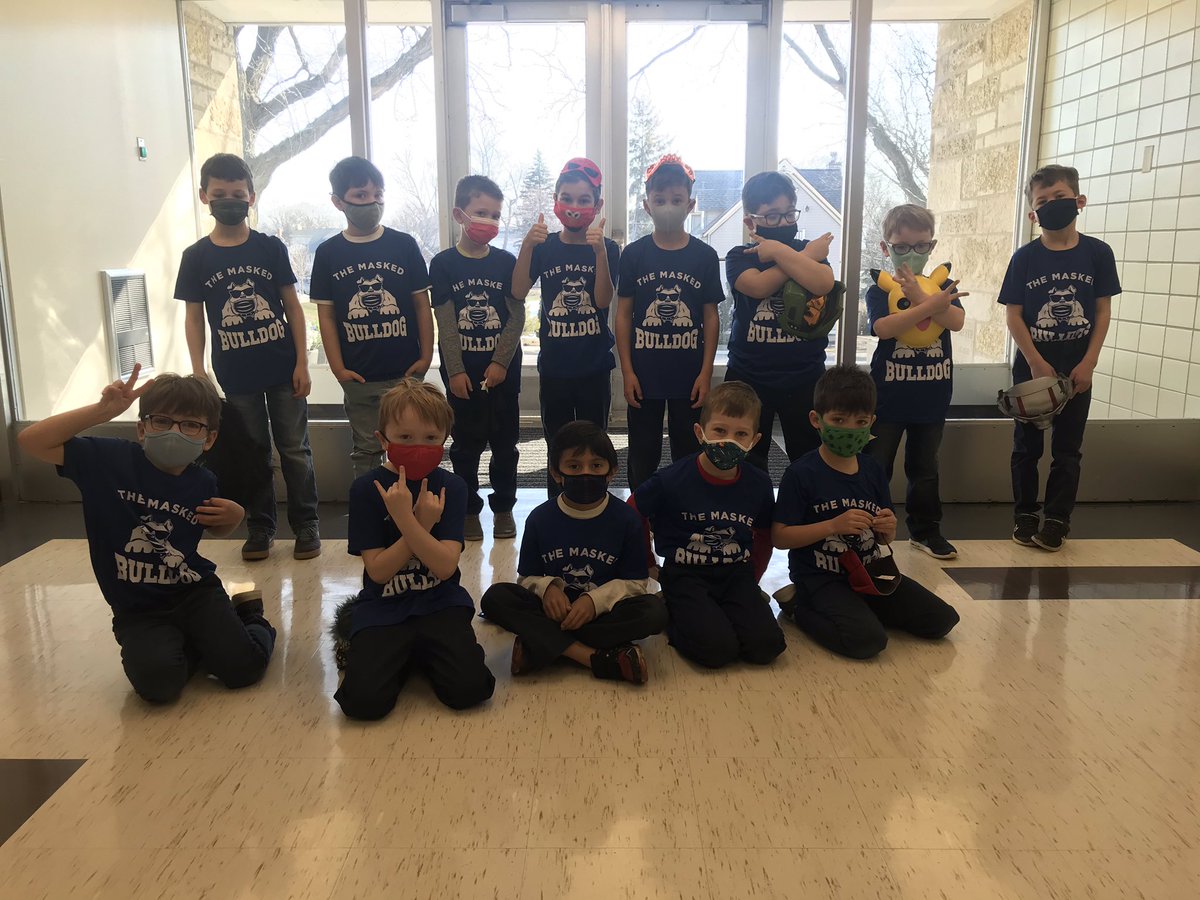 CMacius's tweet photo. We are ready to show off our dance moves for the Variety Show 💃 @SJS_Bulldogs https://t.co/BY1wdSQ6em