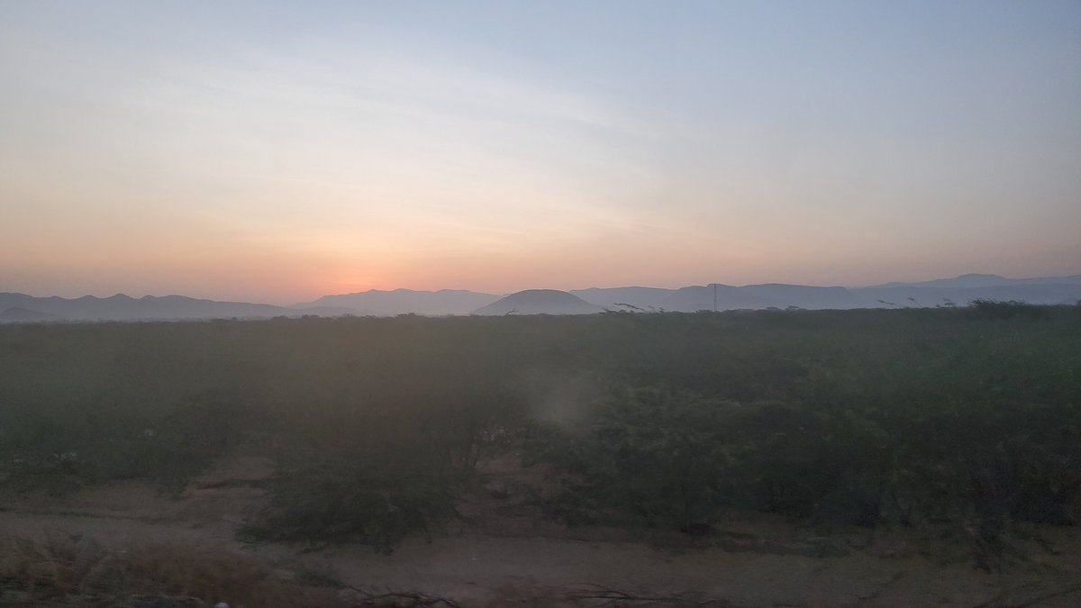 GetachewSS's tweet photo. On the way to #Dewele #SomaliRegion #EverydayEthiopia https://t.co/h0YgF16Bg7