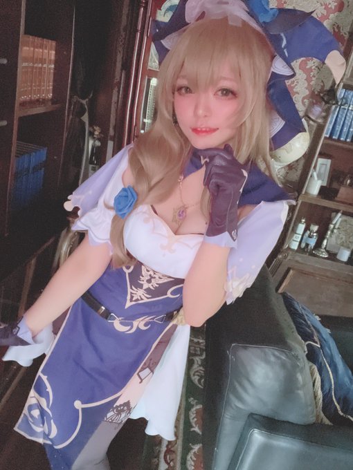 Twitterのコスプレ画像2