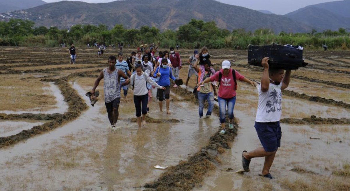 Biden has granted temporary legal status to up to 320,000 Venezuelans trib.al/moWsqfg