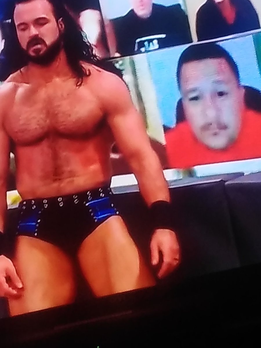 Real_Guero's tweet photo. Me &amp; @DMcIntyreWWE 🤣 good match 👏🏼 https://t.co/4FZ5tt5X7K