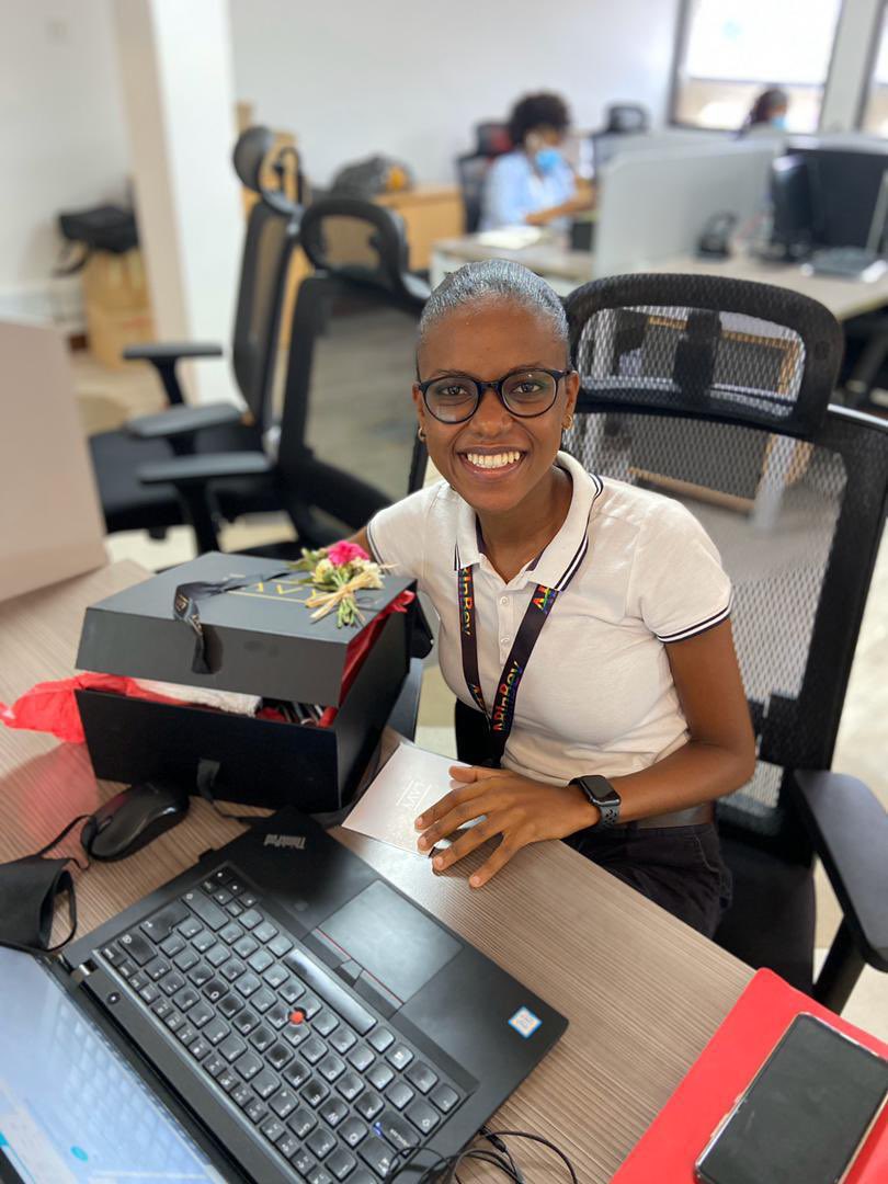FlavianaMatata's tweet photo. So happy to have spread smiles to the women of TBL countrywide with our #LavyGiftBox self care package.
Tunawashukuru sana TBL kwa kuunga mkono kampuni yetu inayomilikiwa na kuendeshwa na wanawake. #iwd #IWD2021 https://t.co/Yf2r7cMCQV