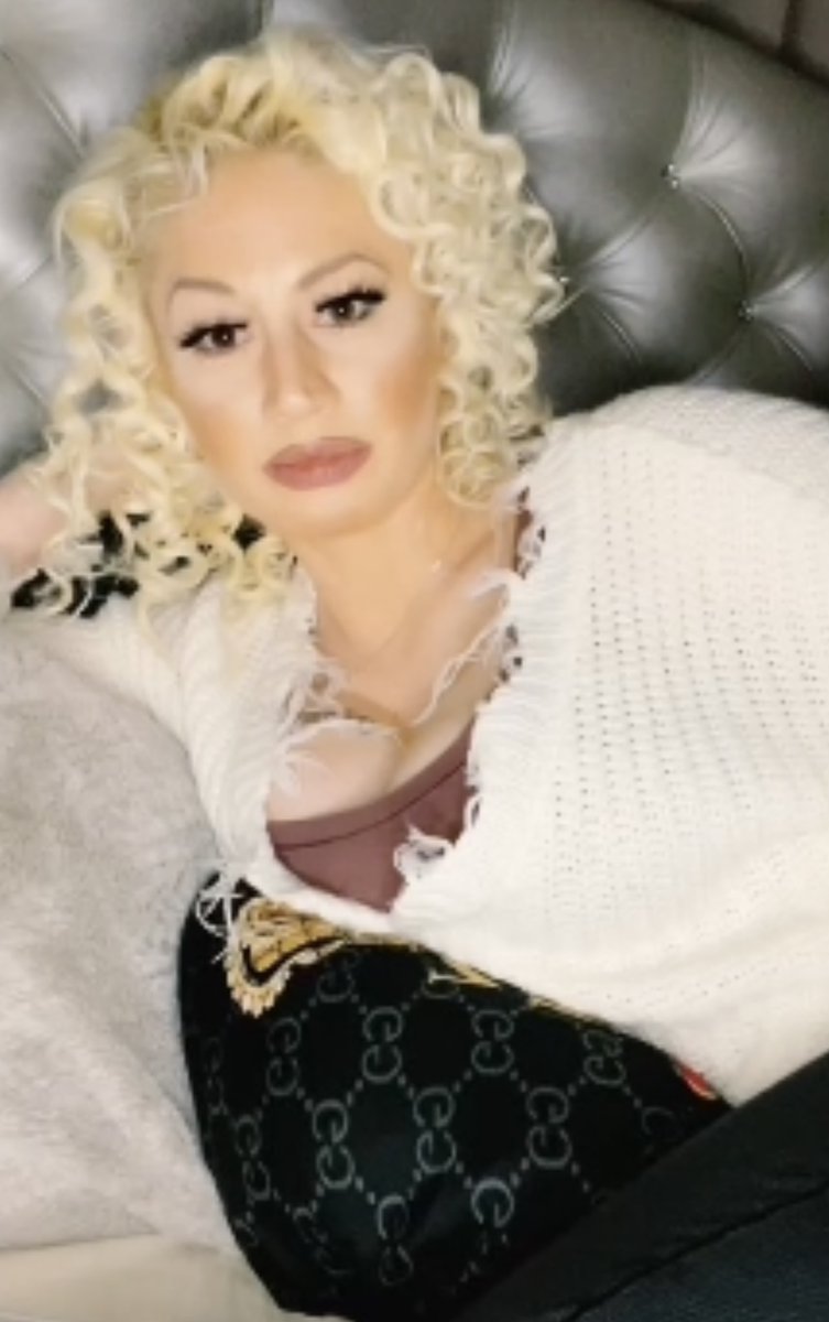 d_ashalina's tweet photo. #HappyInternationalWomensDay2021 Being a #mother having this #beauty of a mom, being a #Smart #intelligent #strongwomen is my/our #superpower #love u #Amazing women. #GodBless ❤️🙏🥰 https://t.co/yhxHRRPuLY