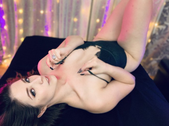 If you haven't done so yet, make sure to follow my new, FREE Onlyfans for news and updates, lewds, teasers<a href="/tag/tmblr"class="tags"><span>#tmblr</span></a>