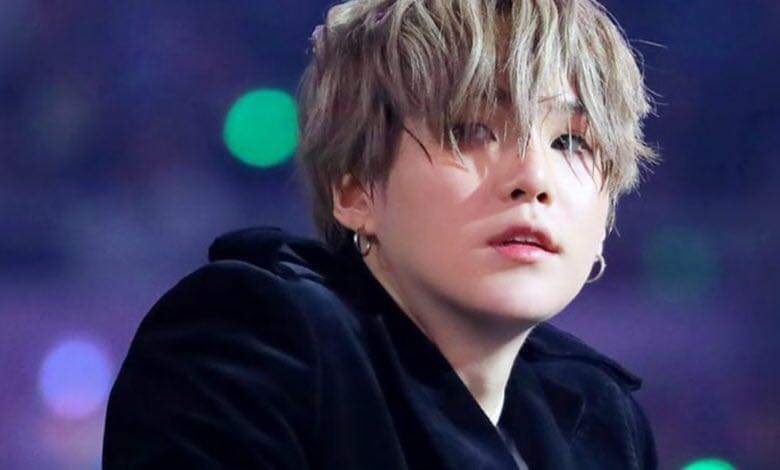 nazifaith's tweet photo. Happy Birthday min yoongi 🎂🎂🎂 @BTS_twt
#SUGADAY 
#AlwaysWithYoongi
#KingYoongiDay
HAPPY BIRTHDAY YOONGI https://t.co/PuGR0my5wt