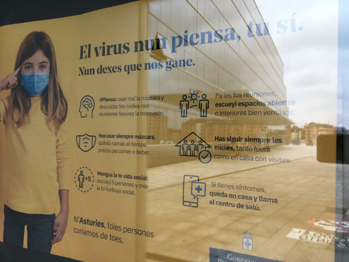 HablamosE's tweet photo. Cartel en uno de los accesos al Hospital "Universitariu" Central "d'Asturies"... Y ni siquiera es lengua oficial 
#HablamosEspañol https://t.co/IqOwdLxJEm