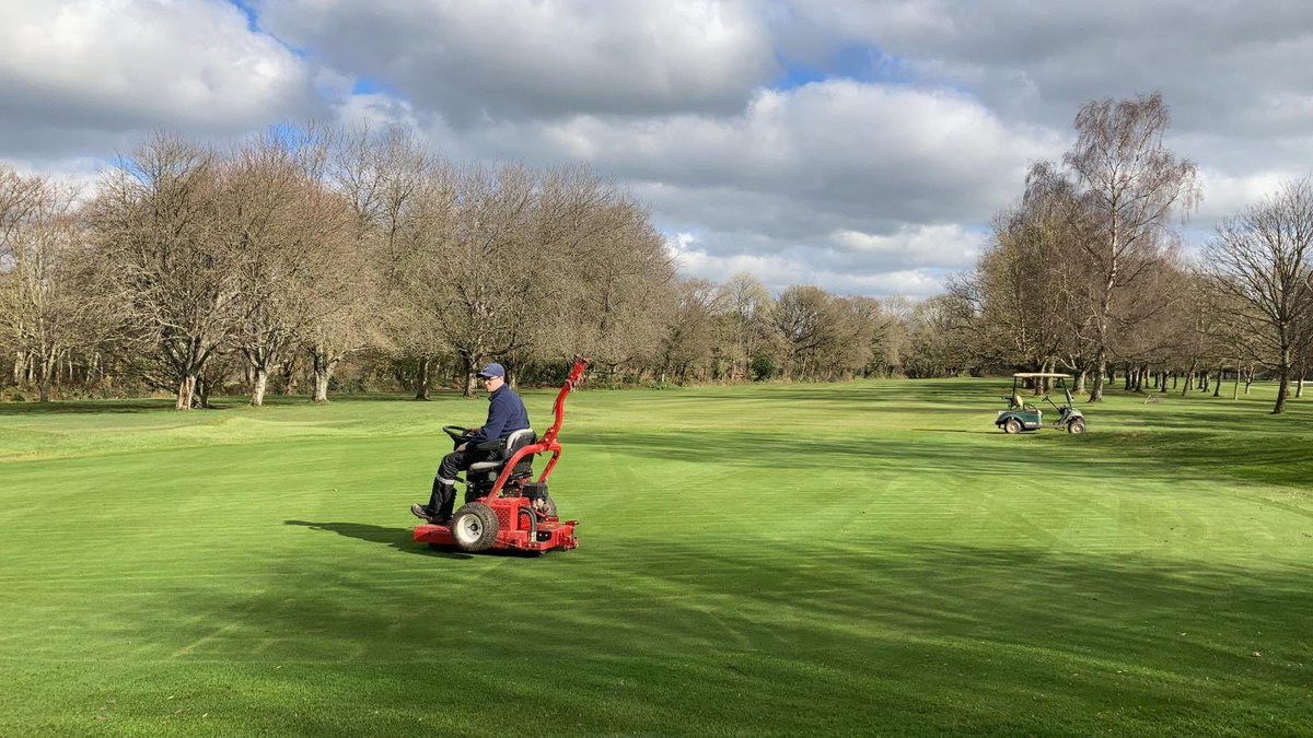 TivertonGC's tweet photo. 🟢 Course Maintenance 🟢
Following a cut and Tyne the iron is out rolling any imperfections in ready for our members returning in a few weeks 🙌🙏
#TeamTiv #SpingIsHere #GolfsReturn https://t.co/bM92pSDw9i