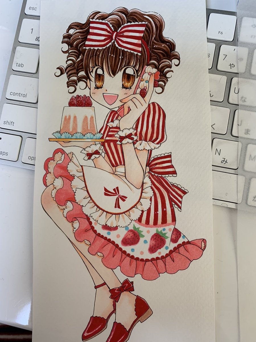 発掘予告カット 夢色パティシエール 携帯もスイーツデコってるいちご です 松本夏実 6 11新刊発売 それぞれの秘密 のイラスト